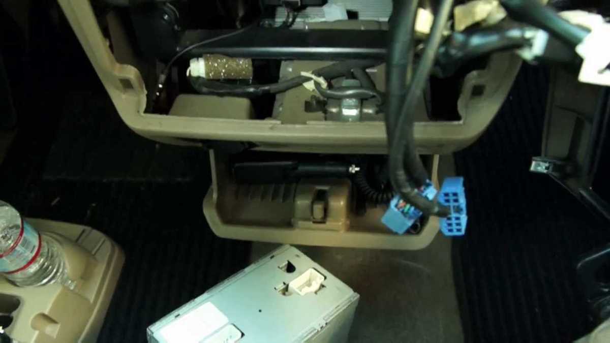 2001 toyota sienna radio wiring diagram