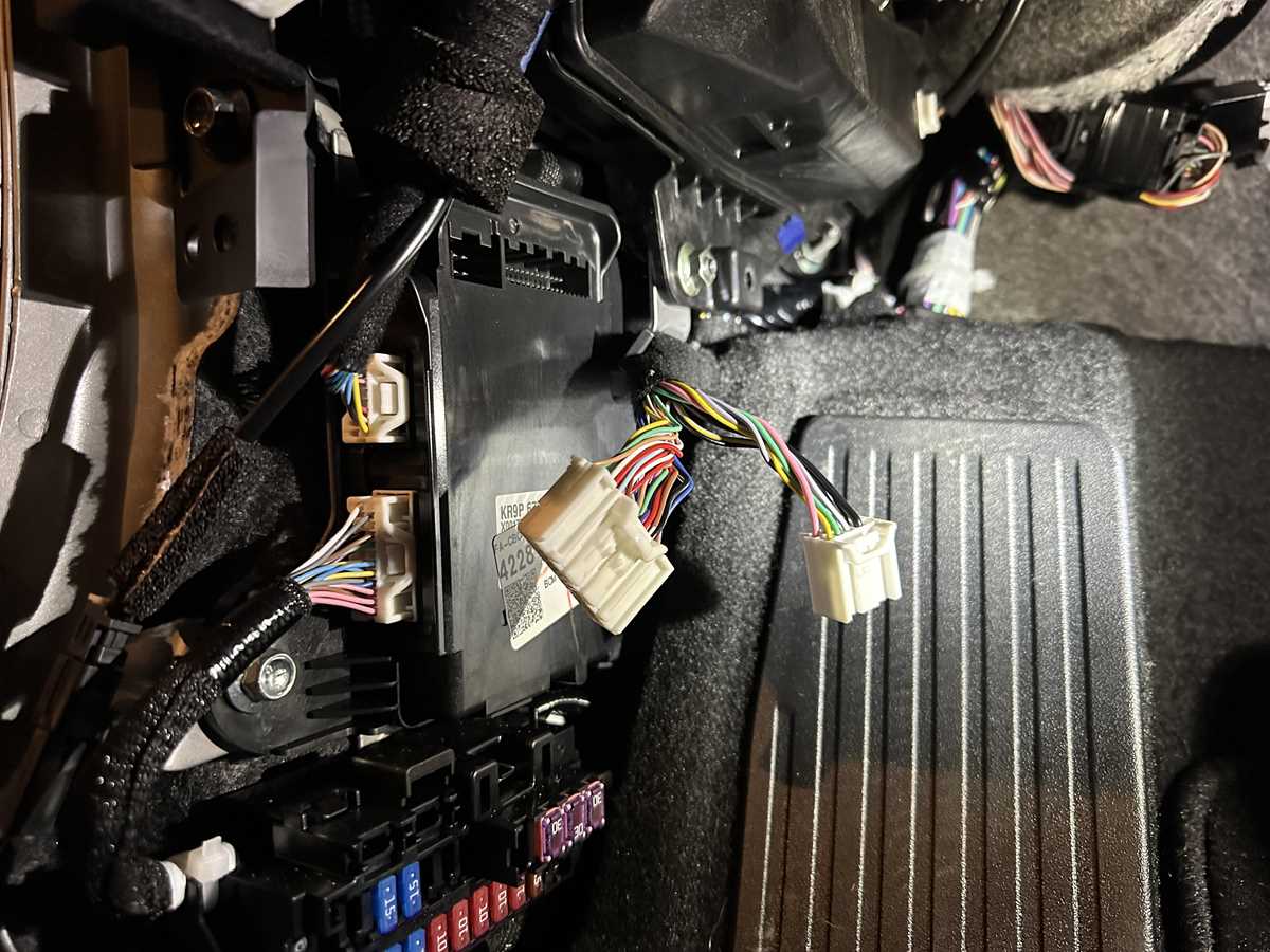 2004 mazda 3 wiring diagram
