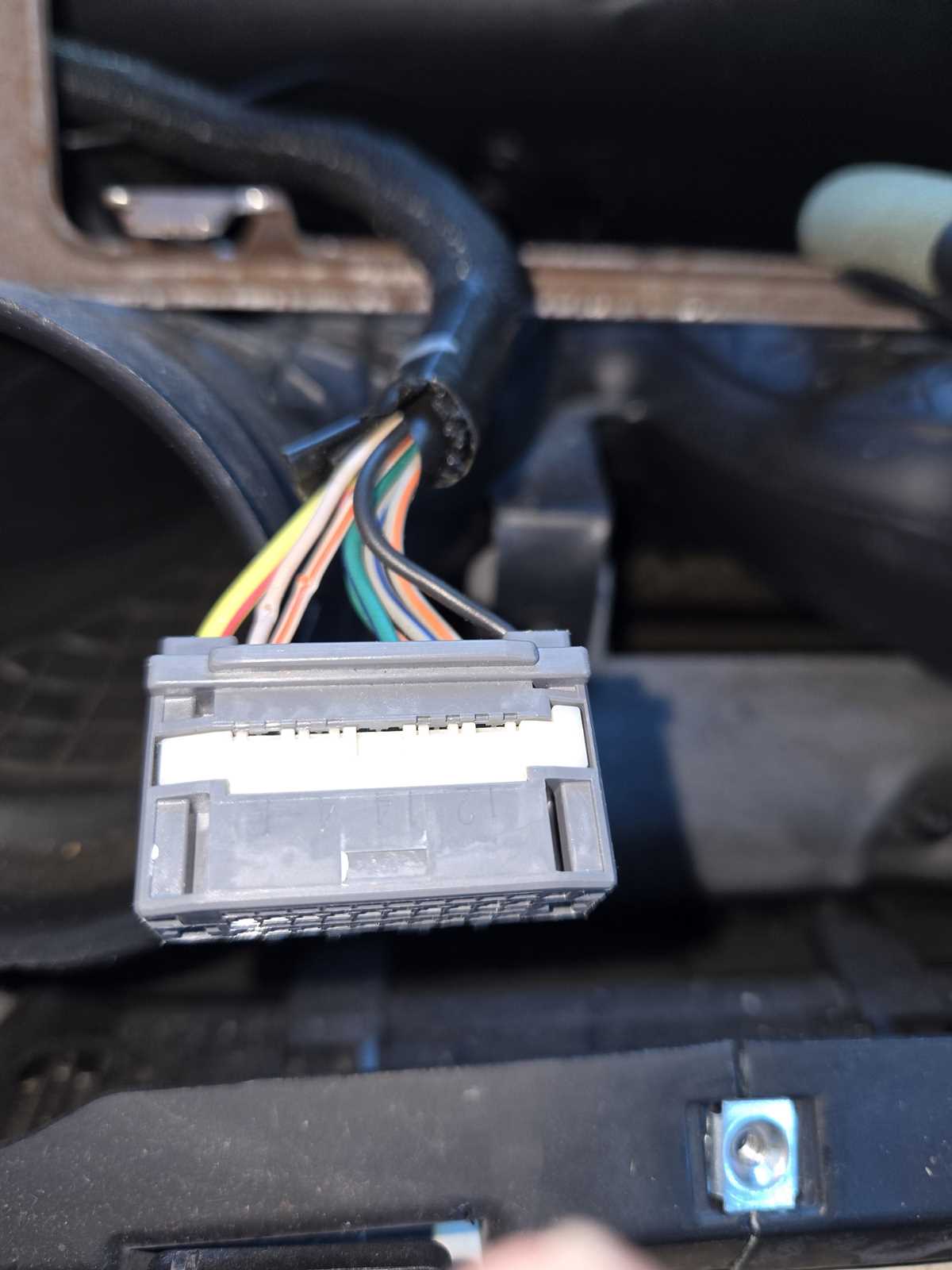 2011 jeep grand cherokee laredo radio wiring diagram