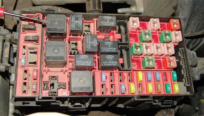 2000 ford expedition fuel pump wiring diagram 2000 ford expedition fuel pump wiring diagram