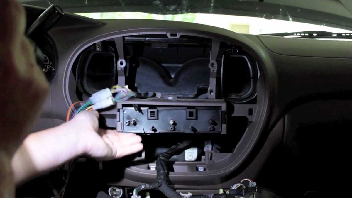 2005 toyota tundra radio wiring diagram